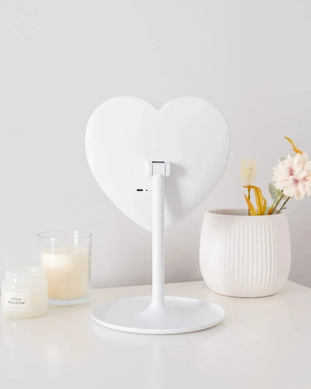 Heart-shaped LED Mirror 2